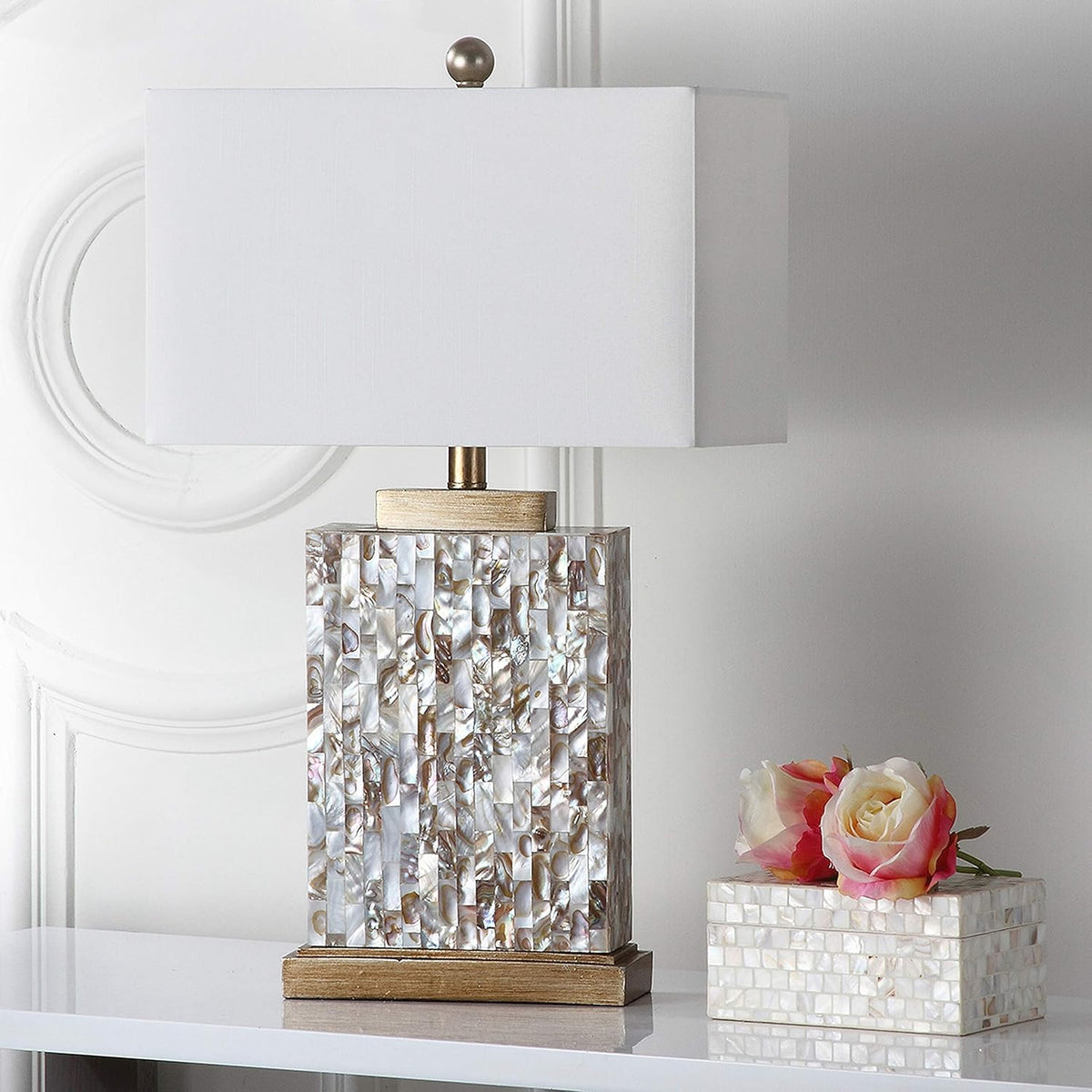 Ivory Shell Table Lamp (Set of 2) N44076