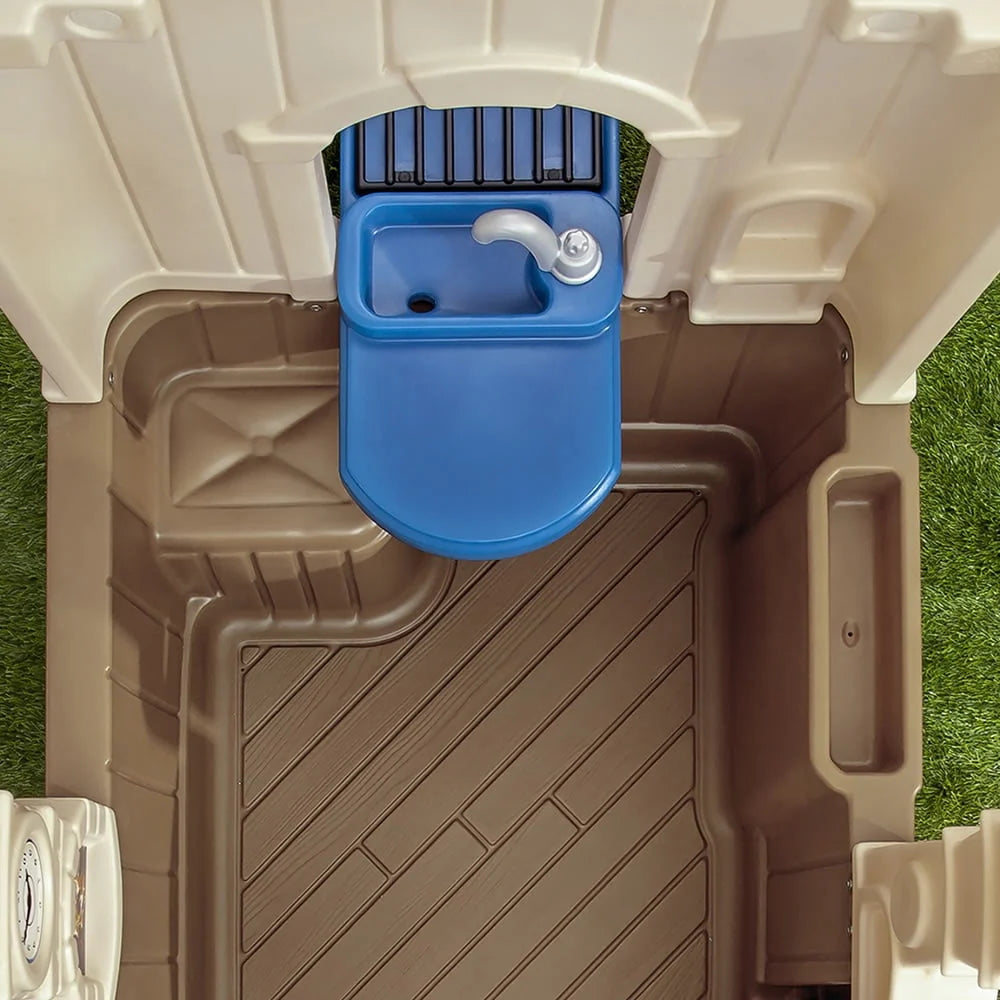 Brown Plastic Kids Playhouse H960023