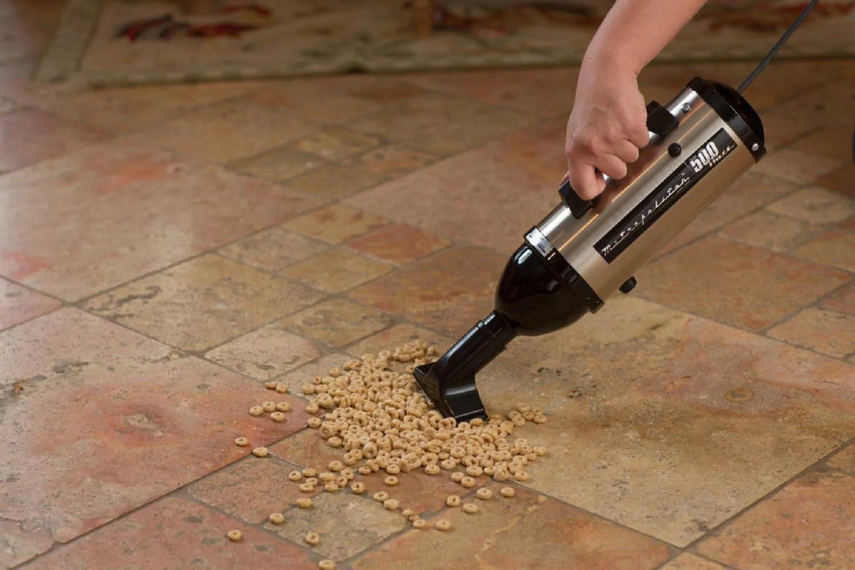 Hand Vac with Turbo Brush and Hose E948871