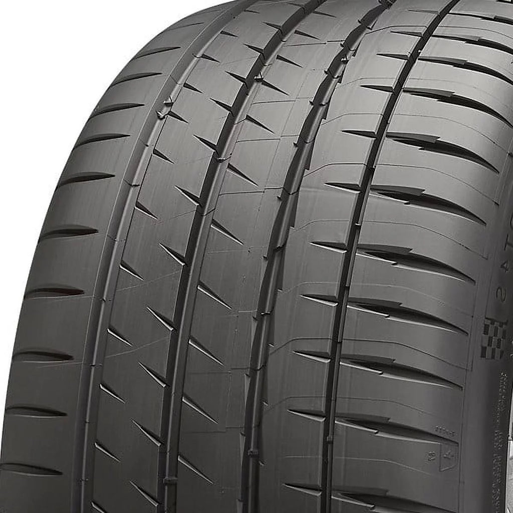 Set of 4 245/45R19 Performance Tires N551