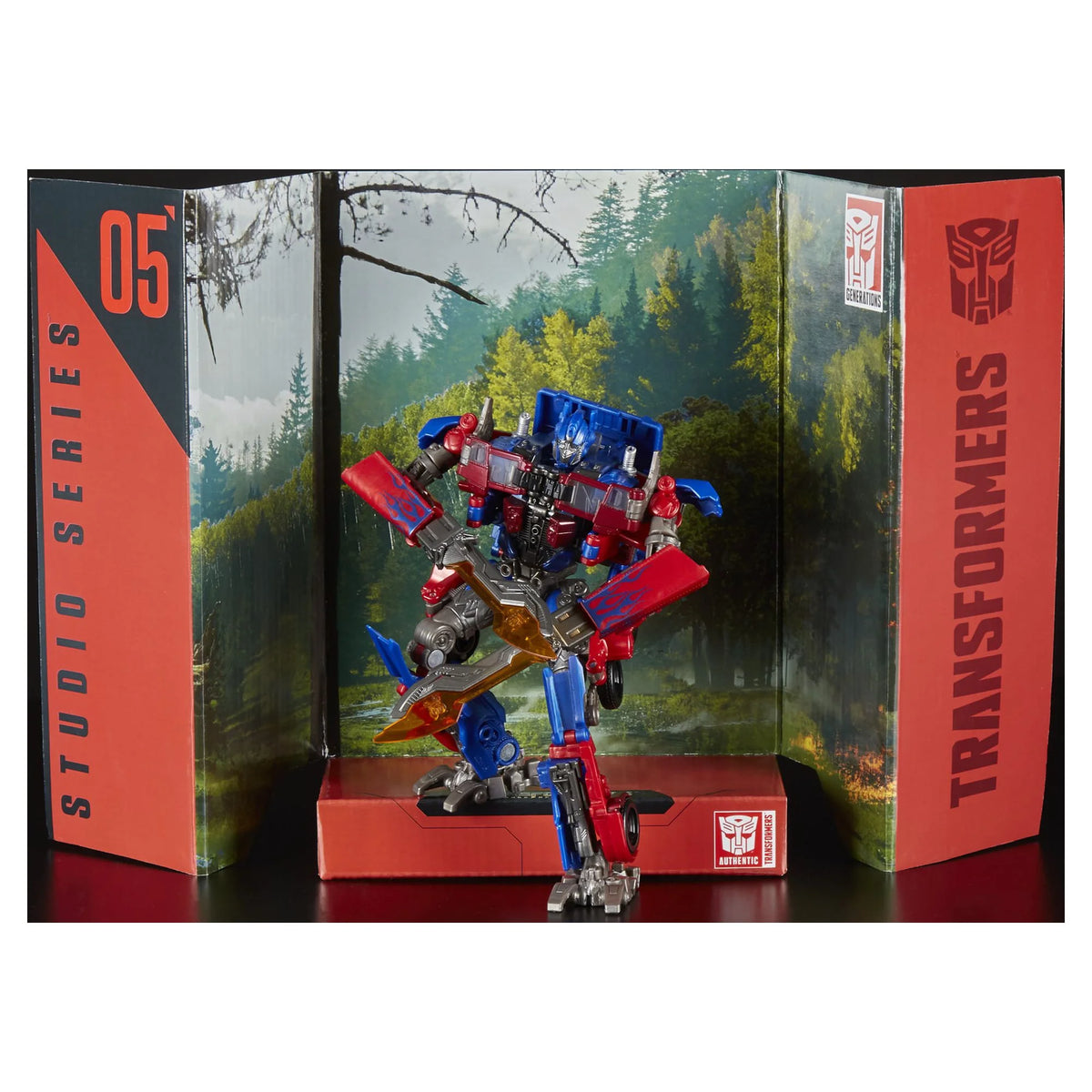 Voyager Class Optimus Prime Action Figure I8572