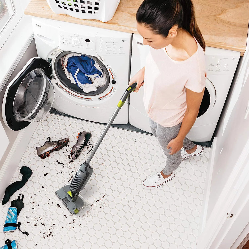 Cordless Hard Floor Vacuum Mop with 12 Disposable Pads Q229