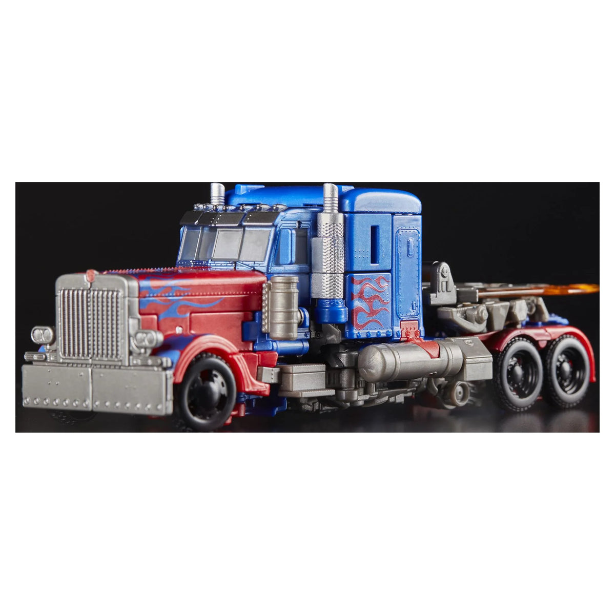 Voyager Class Optimus Prime Action Figure I8572