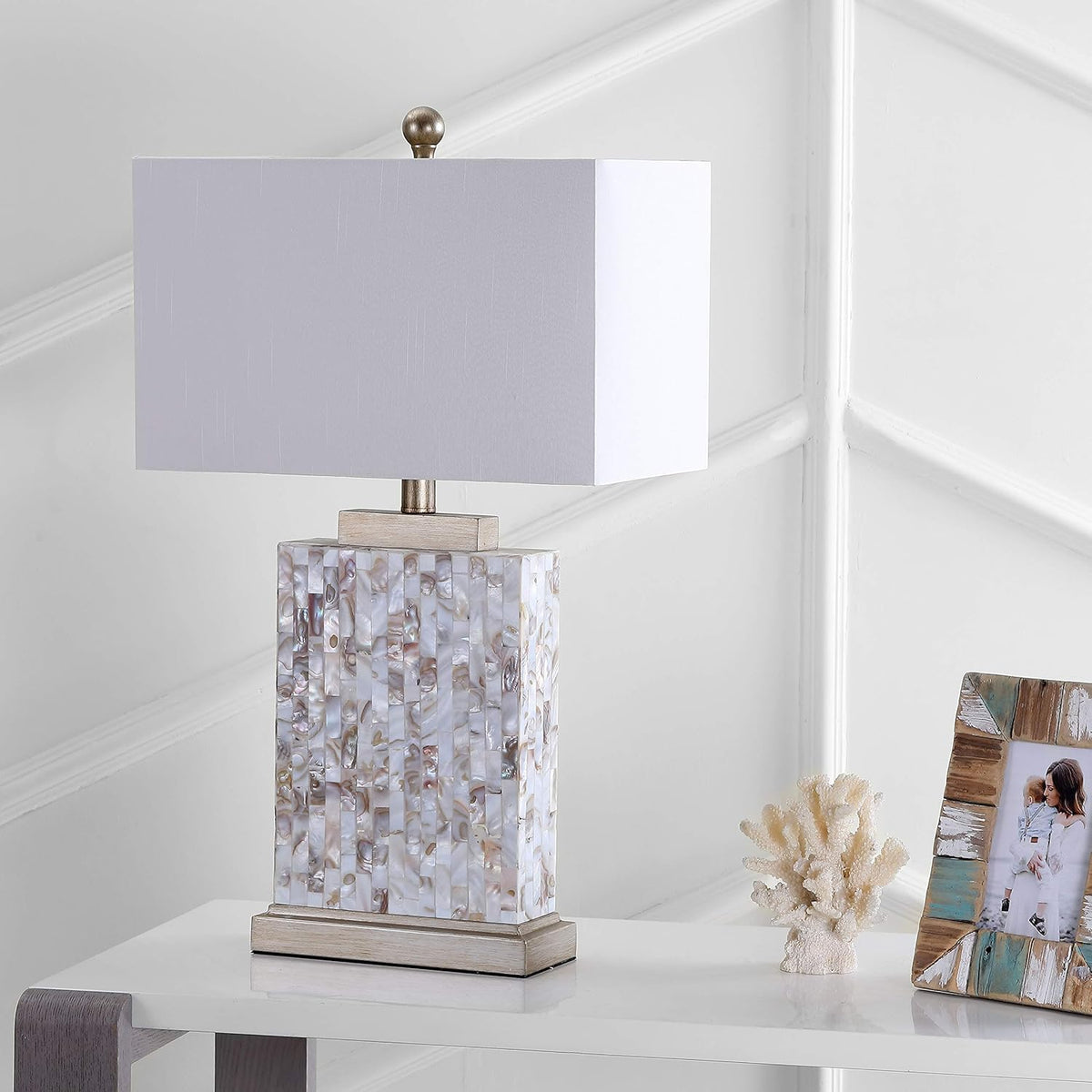 Ivory Shell Table Lamp (Set of 2) N44076