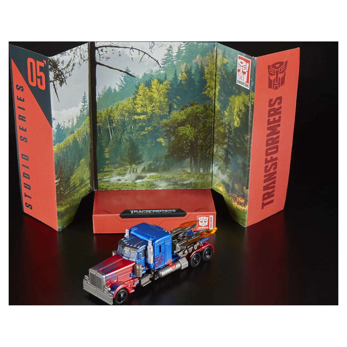 Voyager Class Optimus Prime Action Figure I8572