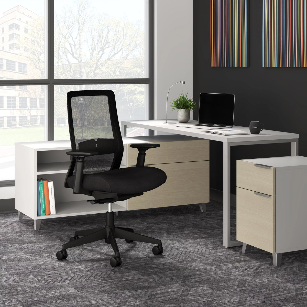 Black Task Chair Y3333