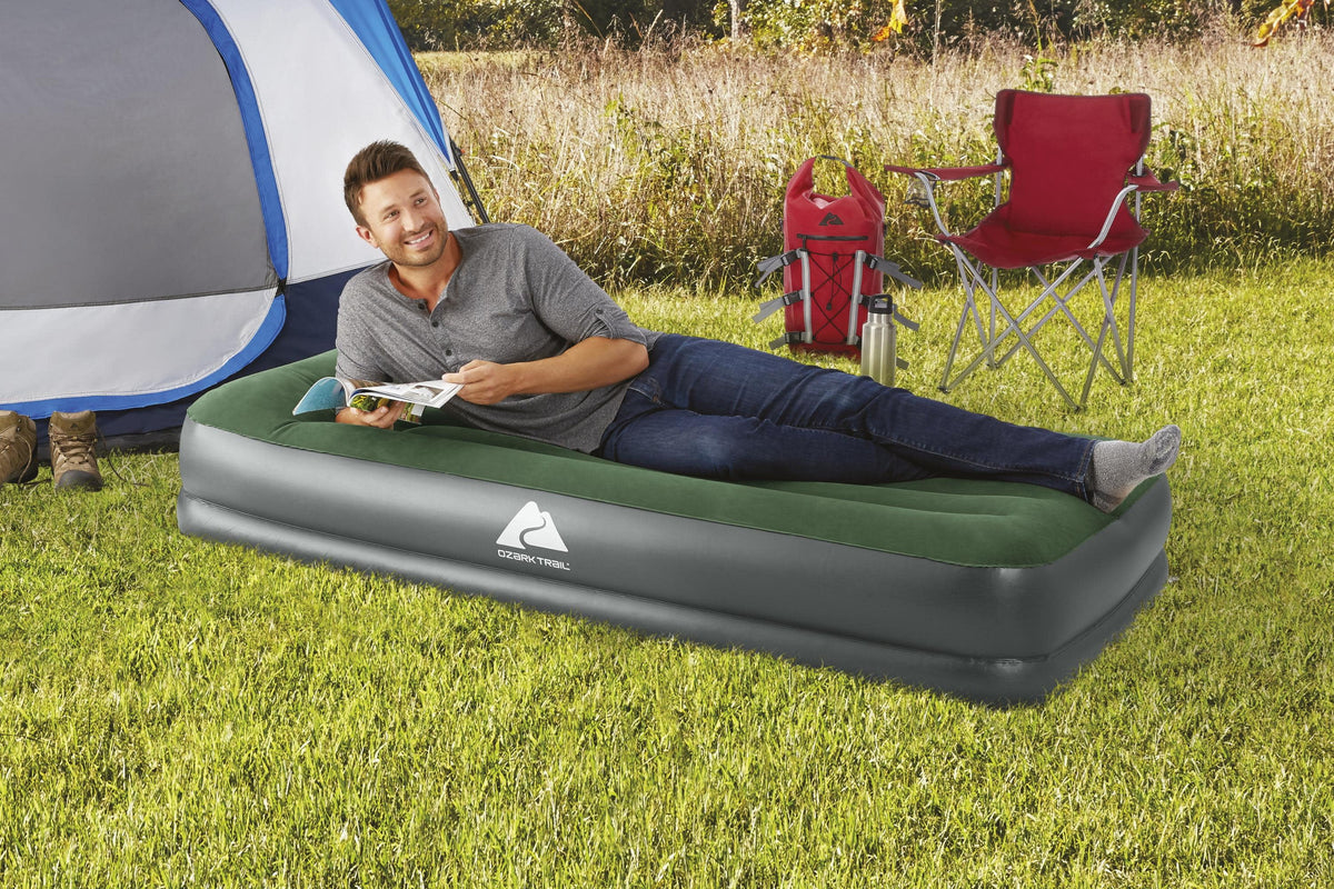 Twin 14" Air Mattress with In & Out Pump U465335