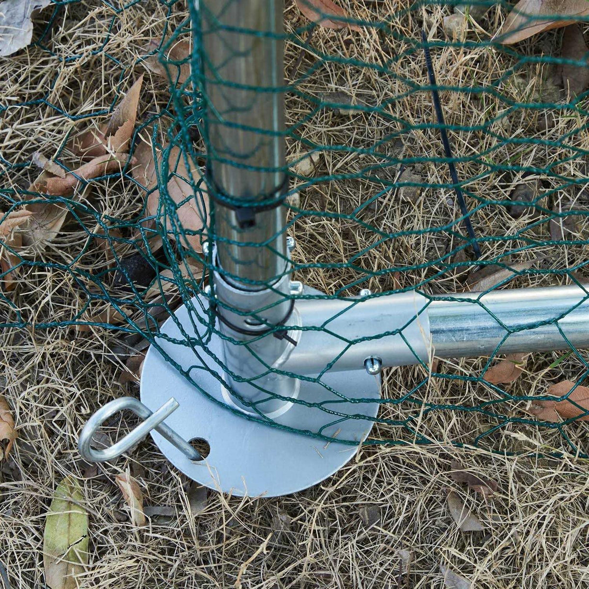 Large Metal Chicken Coop with Run U31347