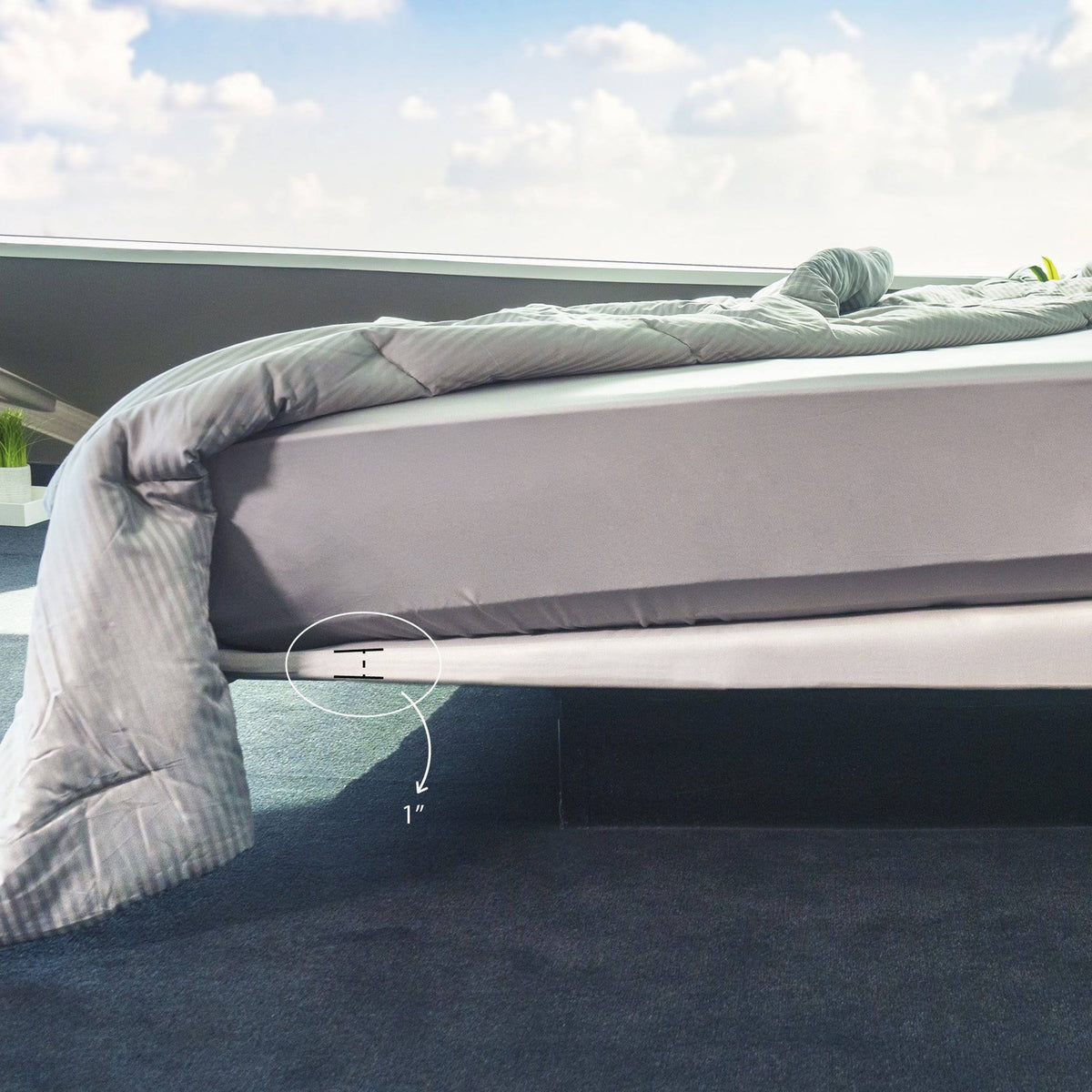 Queen Size Foam Support Wedge U35141