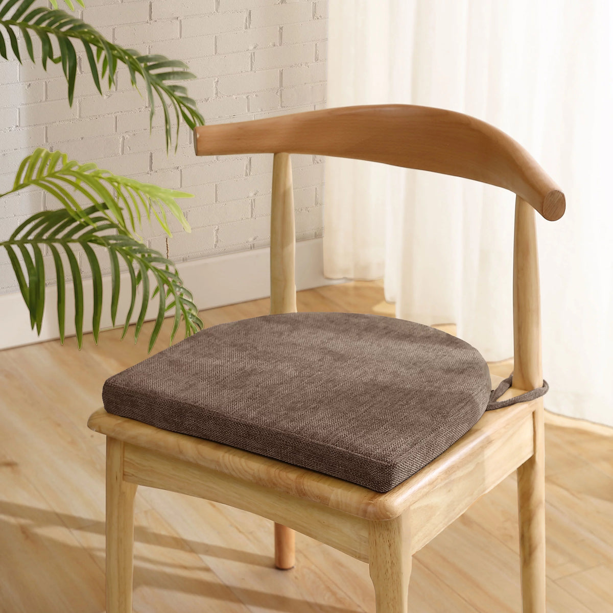 U-Shape Memory Foam Chair Pads with Ties 4 Pack D914