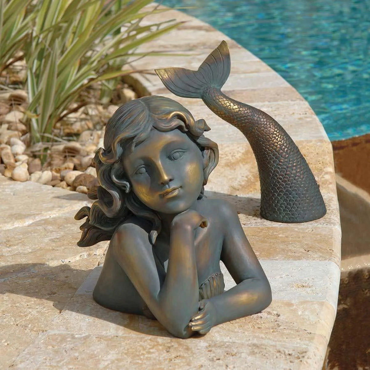Garden Poolside Mermaid Statue Sculpture L2935