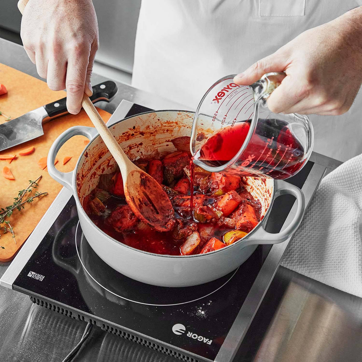 3.5 Qt. Cast Iron Sauteuse B75381