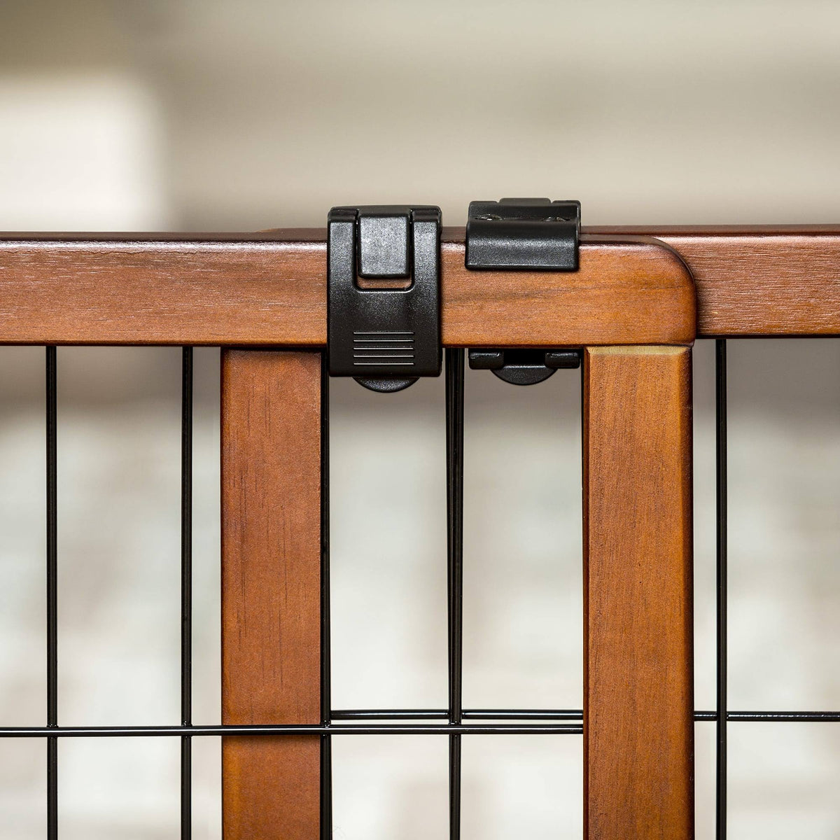 Freestanding Pet Gate, Brown/Black O494780