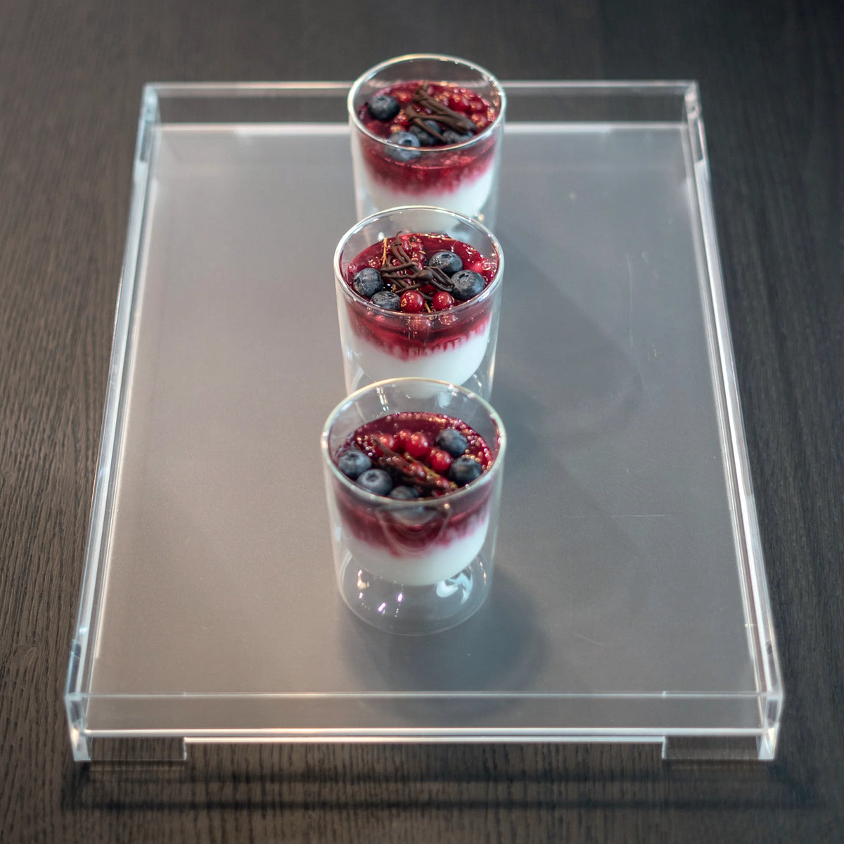 M tray Transparent N96700